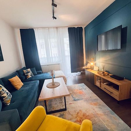 Mak Apartment - Free Parking - Balcony サラエヴォ エクステリア 写真