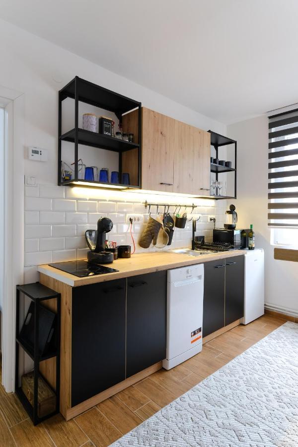 Mak Apartment - Free Parking - Balcony サラエヴォ エクステリア 写真