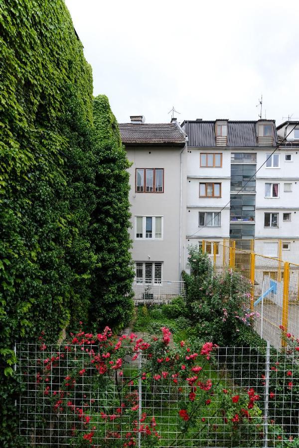 Mak Apartment - Free Parking - Balcony サラエヴォ エクステリア 写真