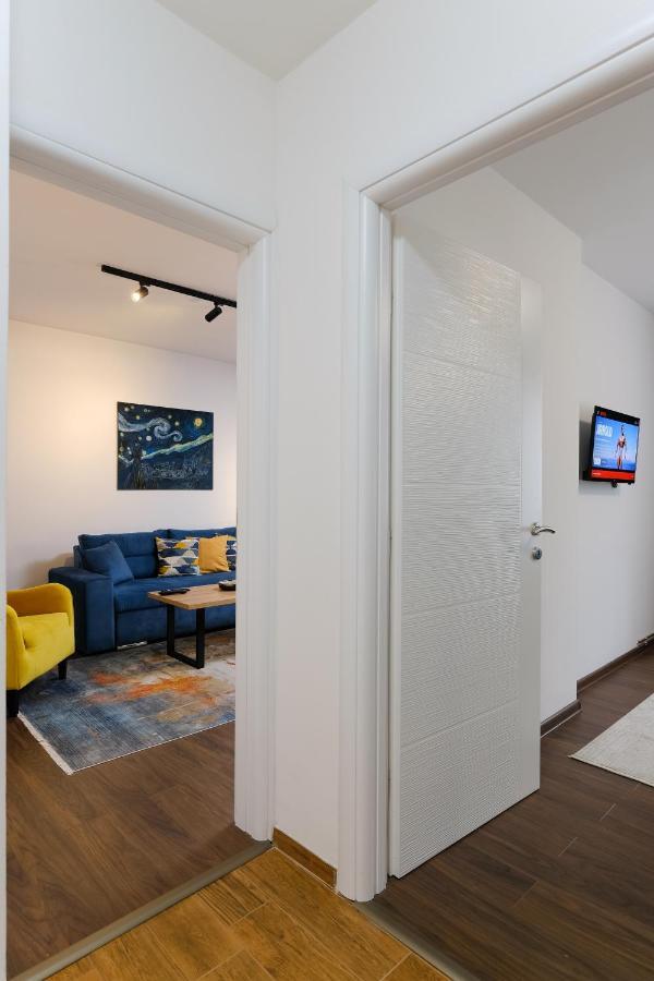 Mak Apartment - Free Parking - Balcony サラエヴォ エクステリア 写真