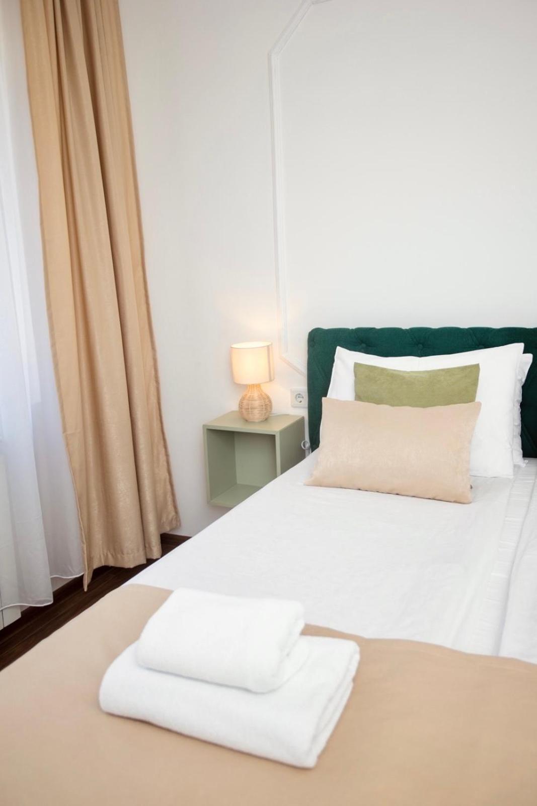 Mak Apartment - Free Parking - Balcony サラエヴォ エクステリア 写真