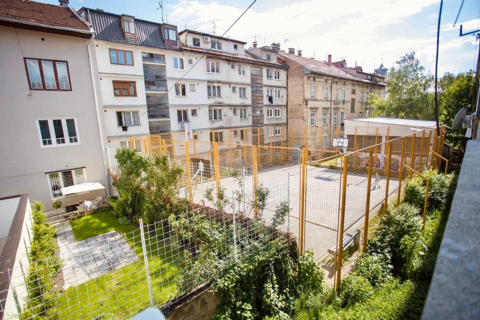 Mak Apartment - Free Parking - Balcony サラエヴォ エクステリア 写真