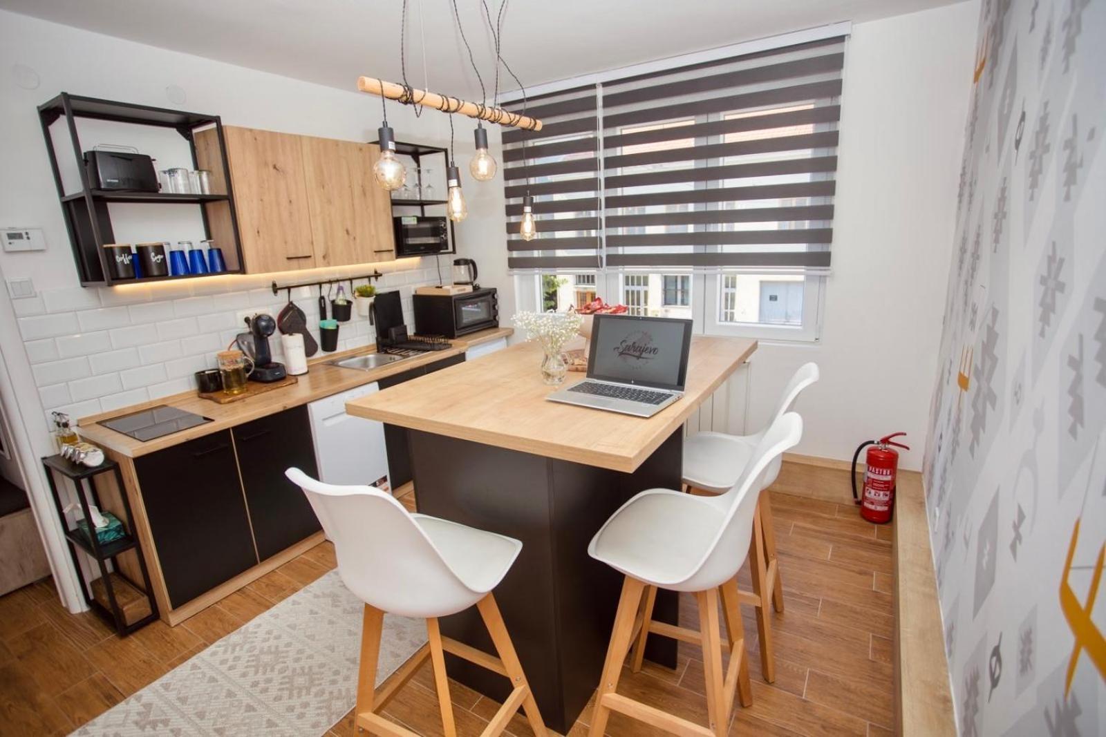 Mak Apartment - Free Parking - Balcony サラエヴォ エクステリア 写真